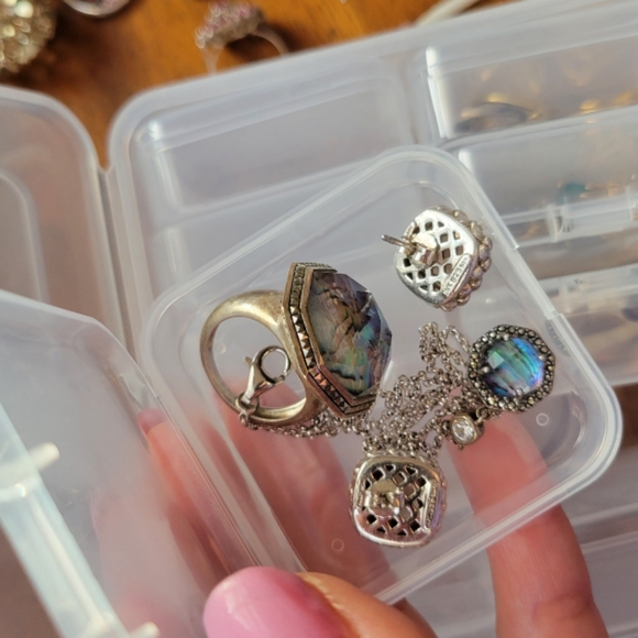 ring and pendant - Picture 14 of 15